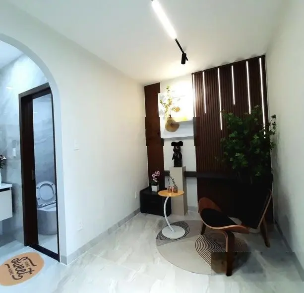 Bán gấp nhà ngay Ngã Tư Ga - full nội thất - Thạnh Lộc Quận 12 - sổ hồng riêng - 60m2 - giá 3 tỷ 1
