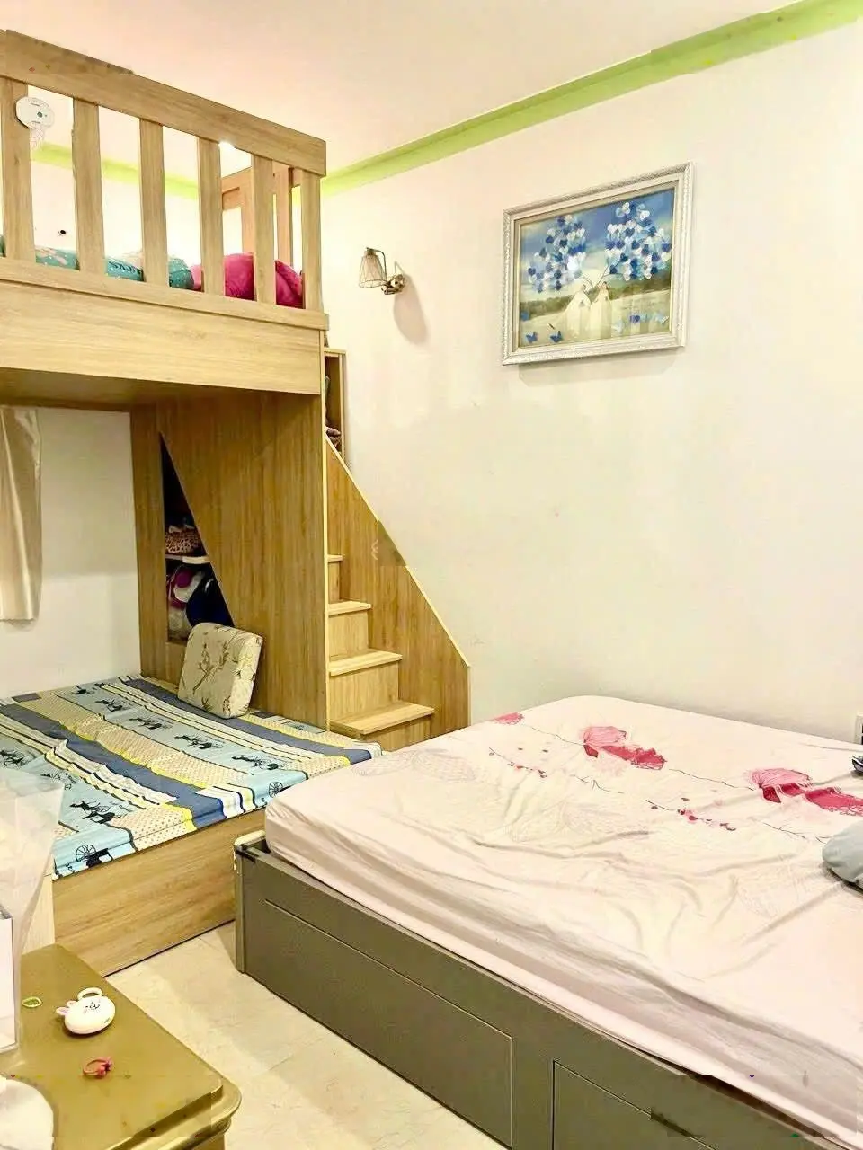 Nhà phố tại Nha Trang, cách bãi tắm biển chưa đến 1,5km. Gần chợ, trường, siêu thị, bệnh viện