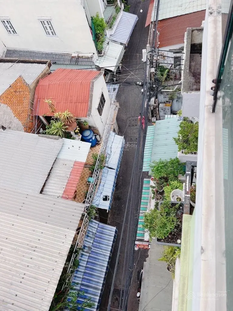 Bán nhà Tôn Đản, Quận 4, 5 tầng, 35m2, giá: 5,9 tỷ