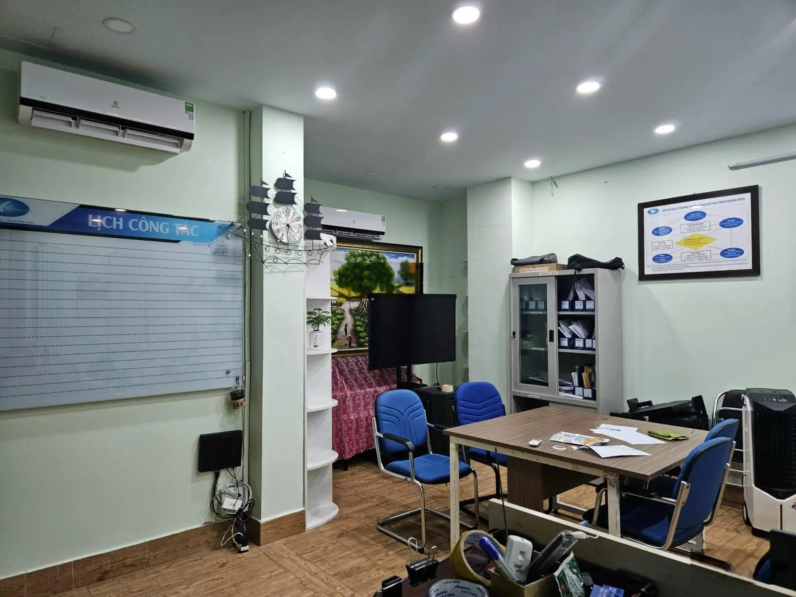 HXH 8m thông Tân Kỳ Tân Quý, P Sơn Kỳ - Ngang 9,5x10,5 (95m2) - Nhà 1T3L giá 10 tỷ TL