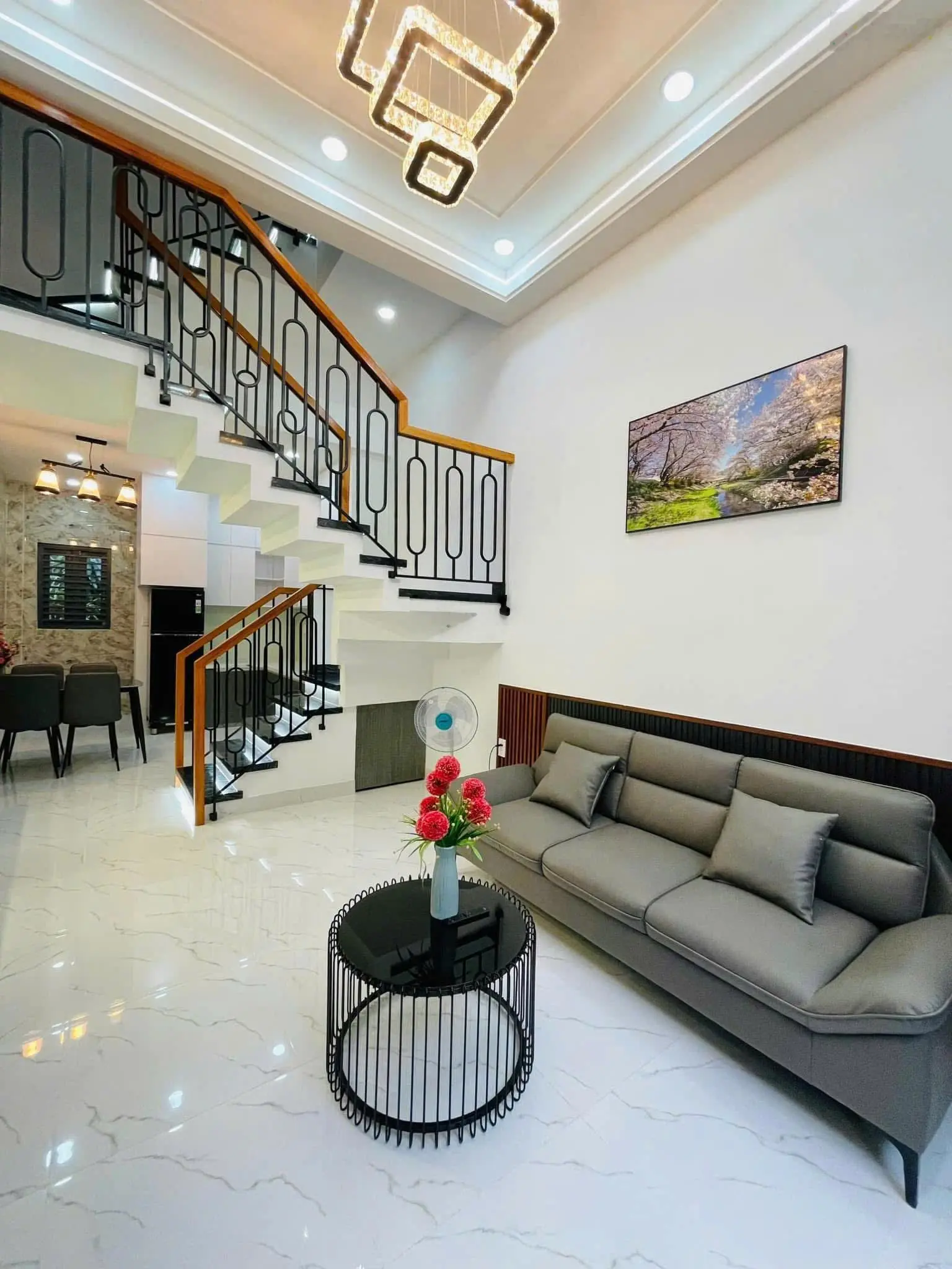 Bán nhà chính chủ - Nguyễn Gia Trí - P. 25 - Q. Bình Thạnh - 4x18.5m - 4 tầng, 2tỷ800tr,SHR