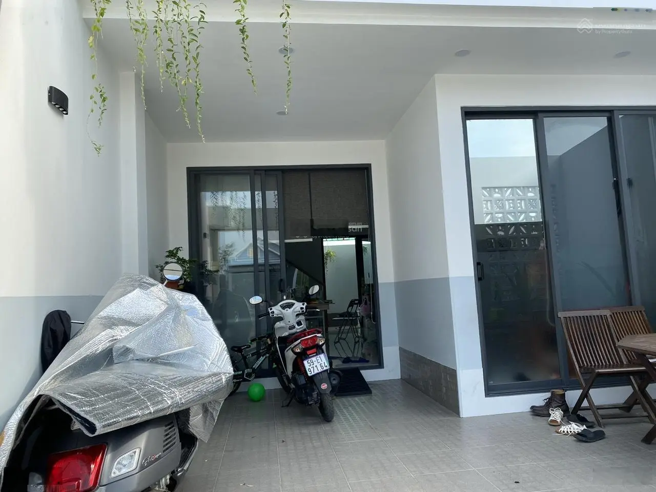 Bán rẻ nhà 1 trệt 1 lầu diện tích 83m2 giá 3.8 tỷ TL đường nhựa 8m Hoàng Phan Thái, Bình Chánh.