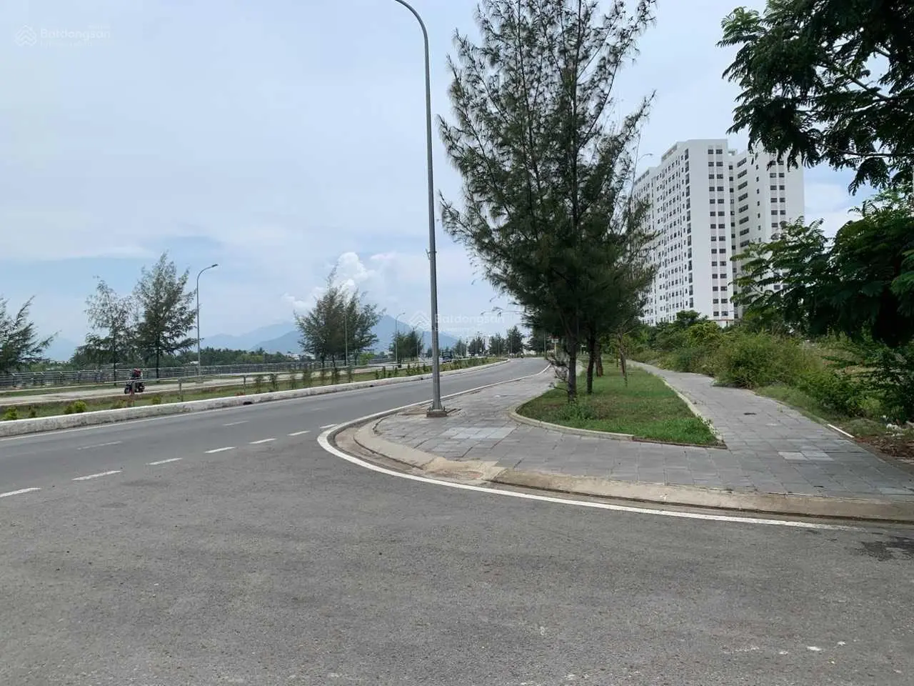 Đất KĐT Lê Hồng Phong 1 dt 135m2 đường thông thoáng giá 37,5t/m2