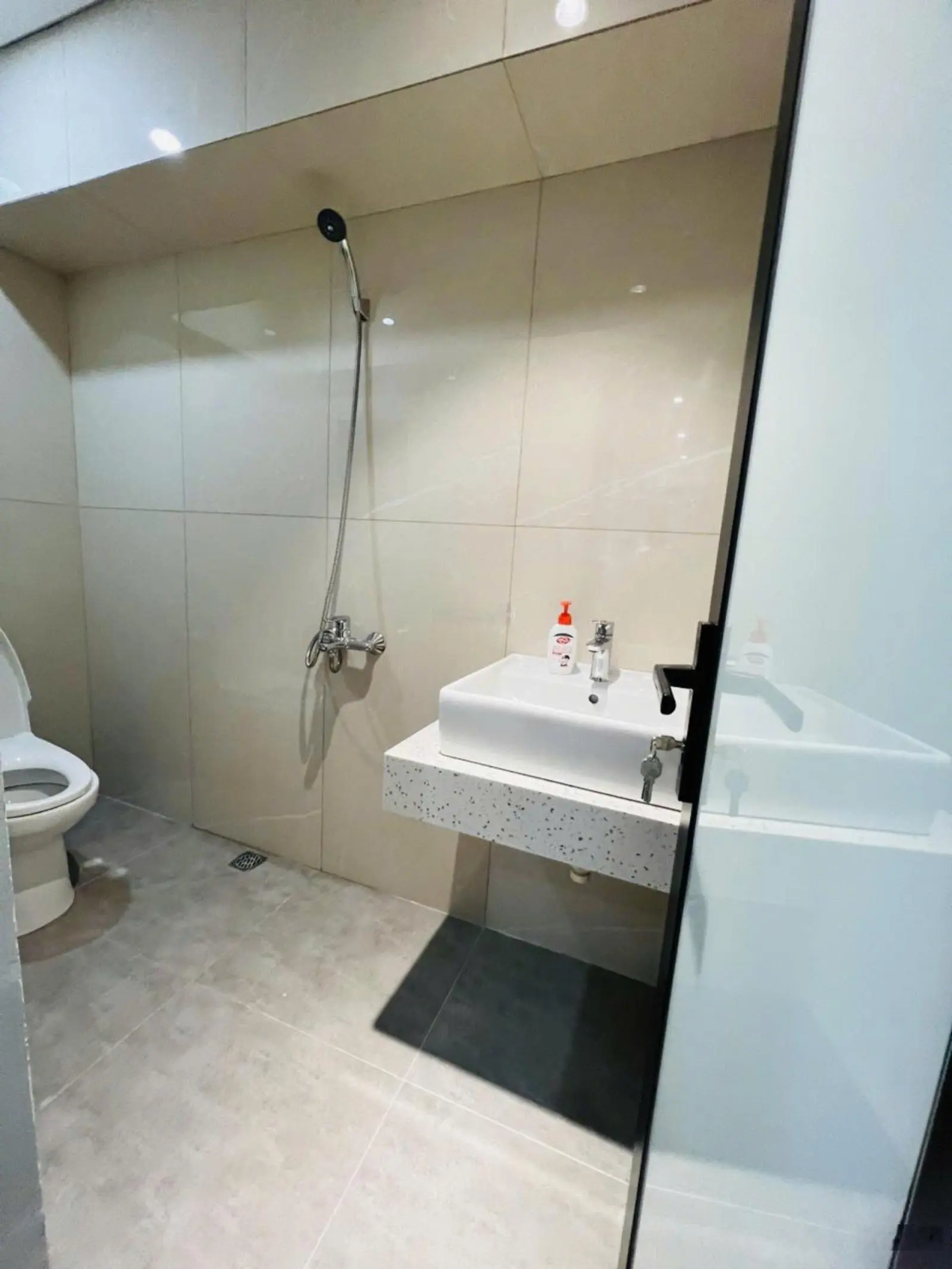 VIP - Hoàng Đạo Thành - căn hộ TT như penhouse với 2 tầng x 160m - giá siêu tốt