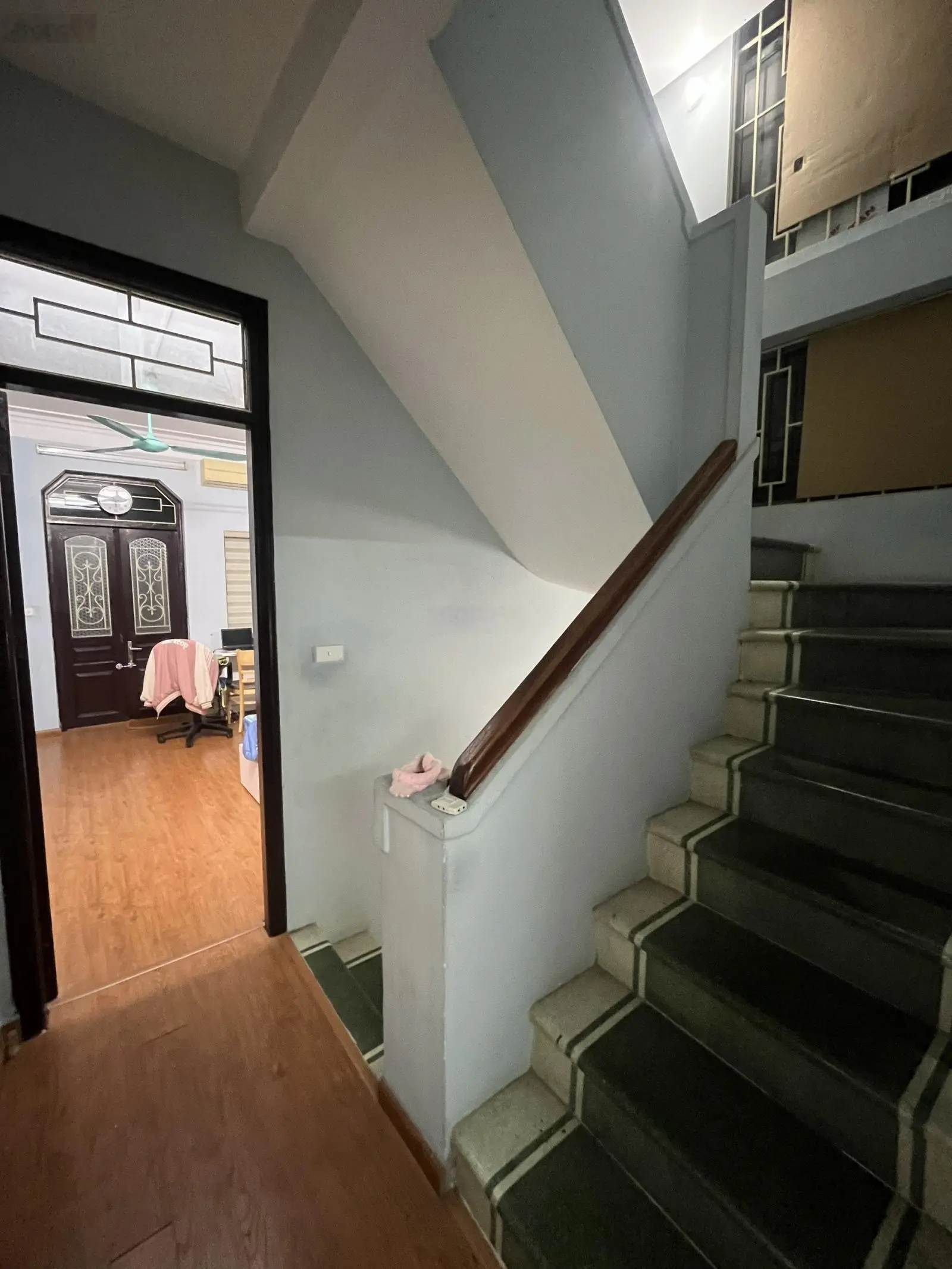Nhà 113m2 mặt tiền 10m gồm 2 căn 5 tầng dân xây sừng sững tại Thanh Xuân,oto vào nhà,3 thoáng,28 tỷ