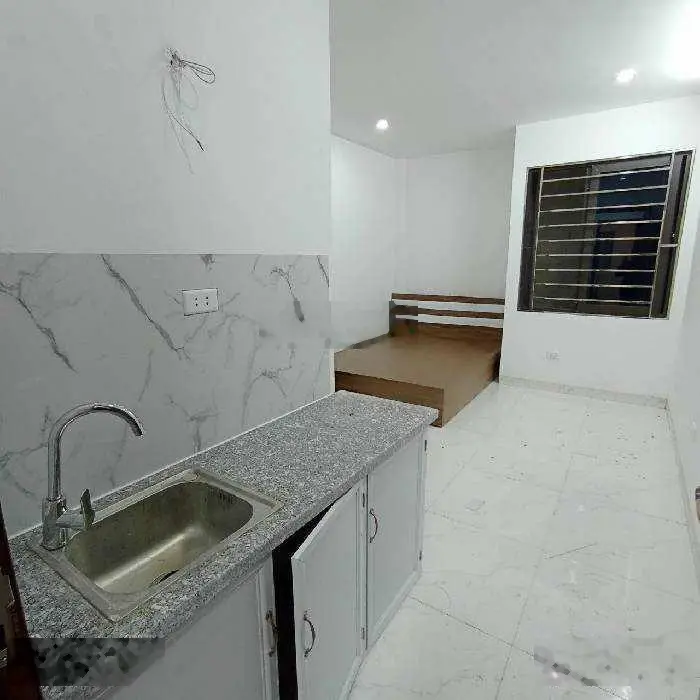 Bán căn CCMN Triều Khúc 52m2, 7T, MT 4m, 12 PN khép kín, thang máy, 60tr/tháng, lãi vốn cao