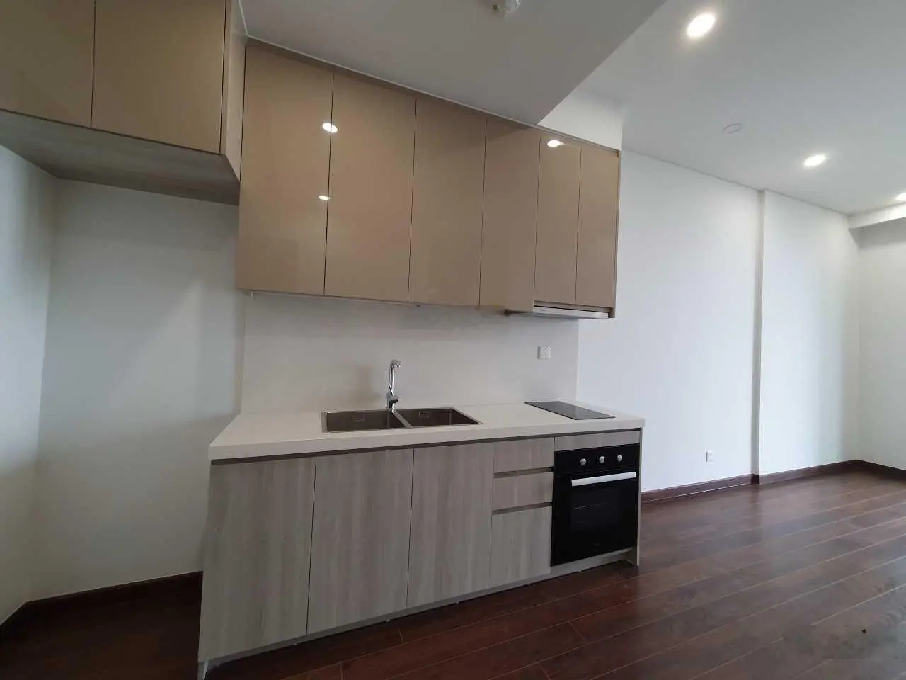 Sos cắt lỗ căn 2PN tòa C Masteri giá 3,6 tỷ