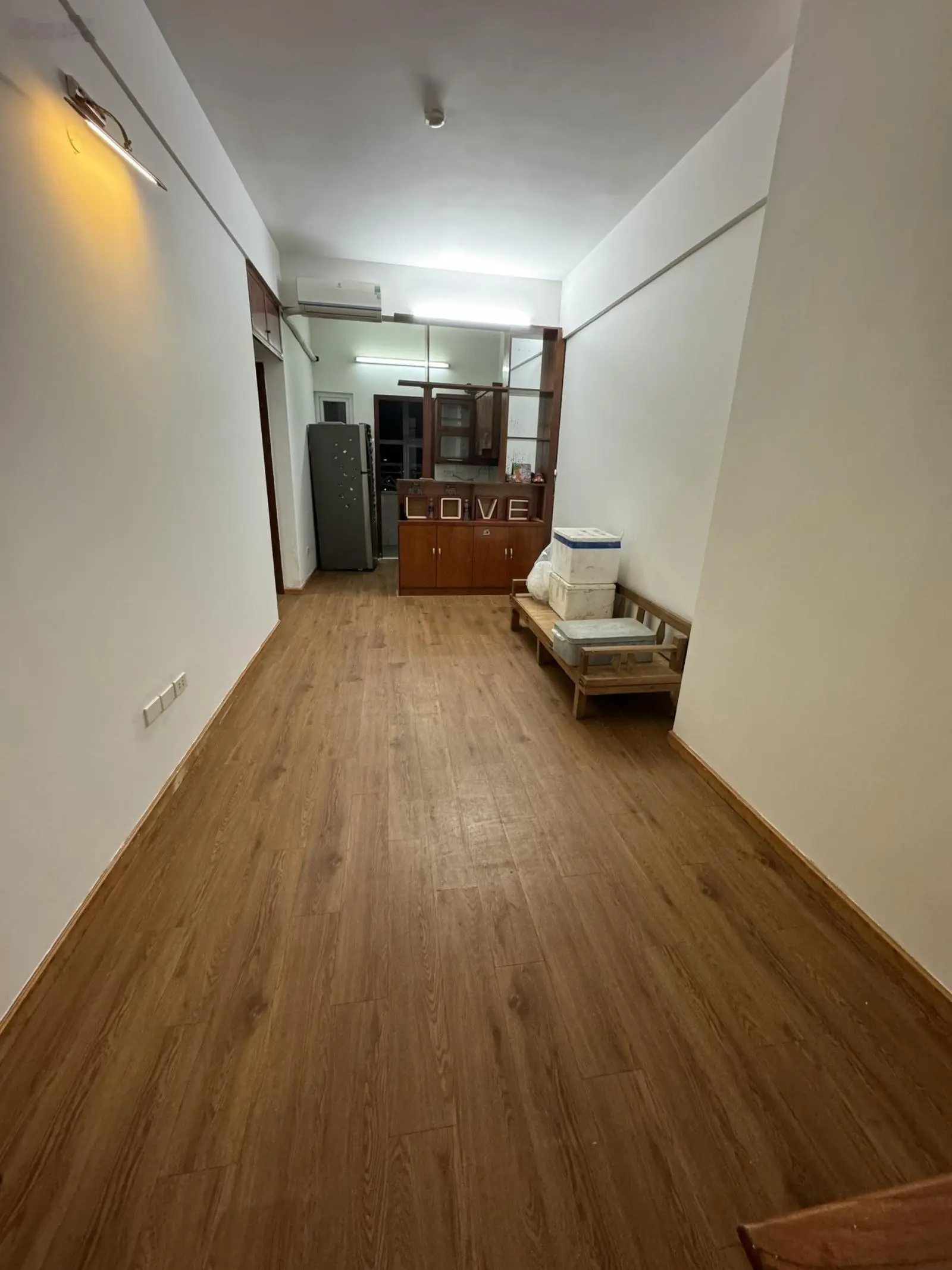 Nhanh chân sở hữu căn hộ 60m - 2PN - 2VS, lô góc toà Ct10, CC Đại Thanh. Gía chỉ nhỉnh 1,9x tỷ