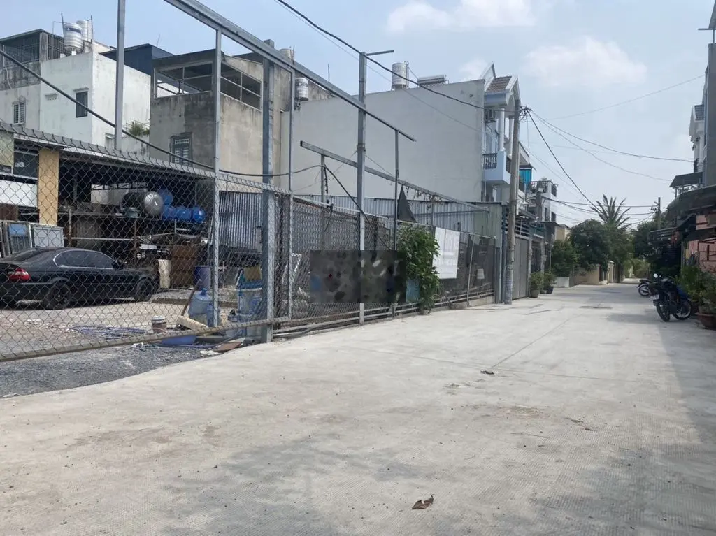 Cần bán gấp nhà HXH đường Nguyễn Cửu Phú, Tân Kiên, Bình Chánh.
