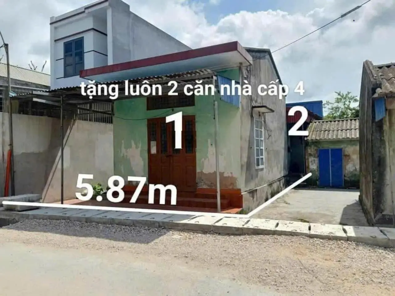 Chỉ 1 lô duy nhất !!! Lô 80m2 mặt đường thôn đang trải nhựa 7 m tại Hoàng Động, vị trí trung tâm