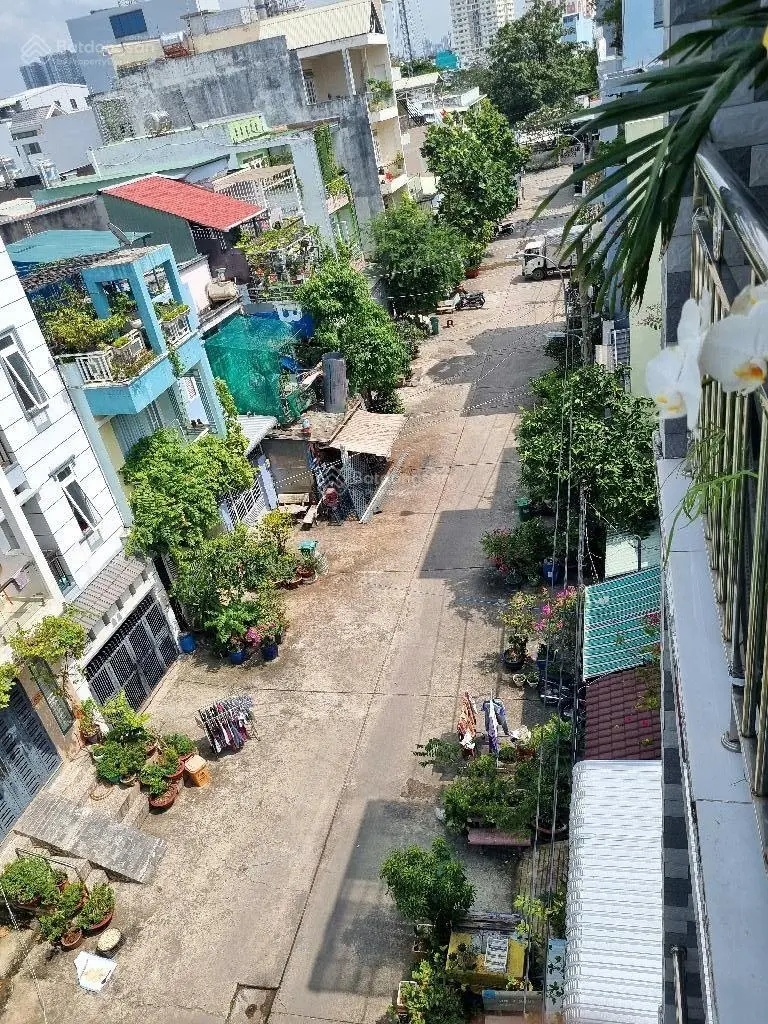 Nhà bán đường Nguyễn Quý Yêm - Bình Tân - 4 tầng - 4mx16m - giá 6.5 tỷ