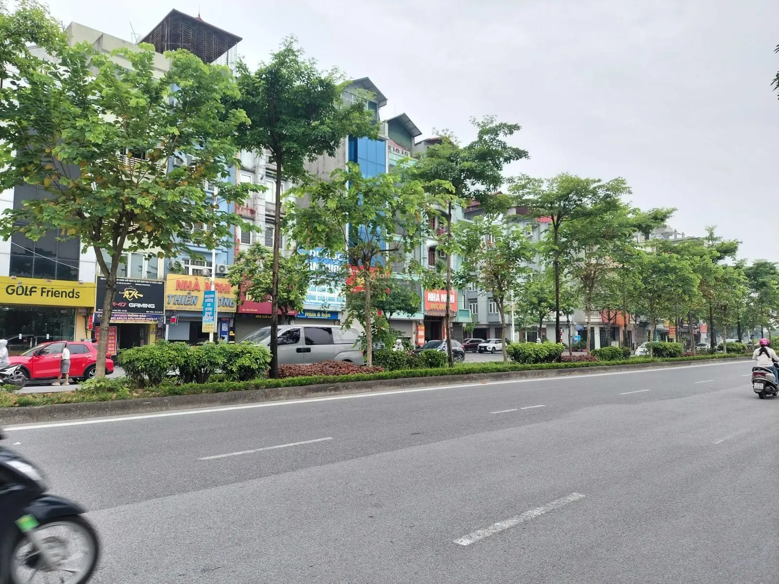 Không có căn thứ 2, bán nhà phố Cổ Linh, Long Biên. Vị trí vip, thông số vàng. DT 98m2 MT 5m, 26 tỷ