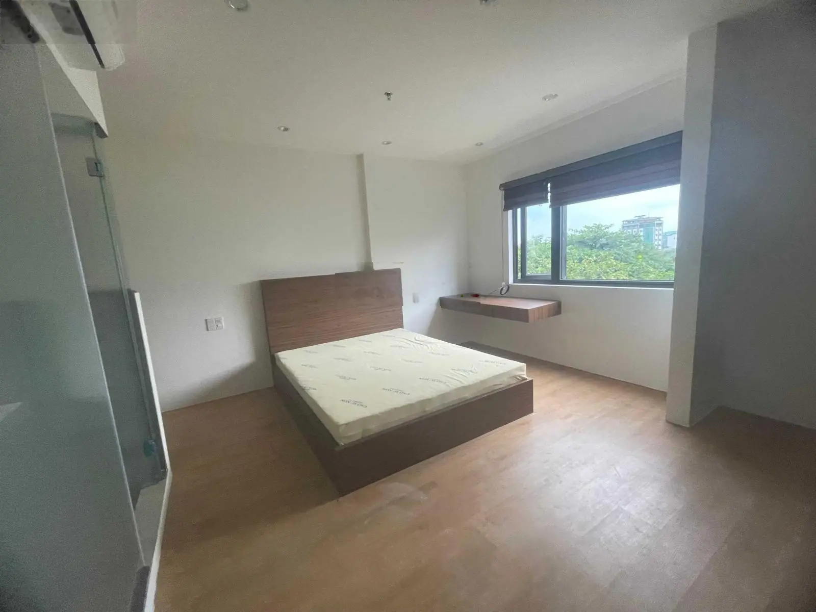 Bán tòa căn hộ 7 tầng 145m2 30 phòng mới 100% sát Nguyễn Hữu Thọ doanh thu 120tr/tháng chỉ 14,x tỷ