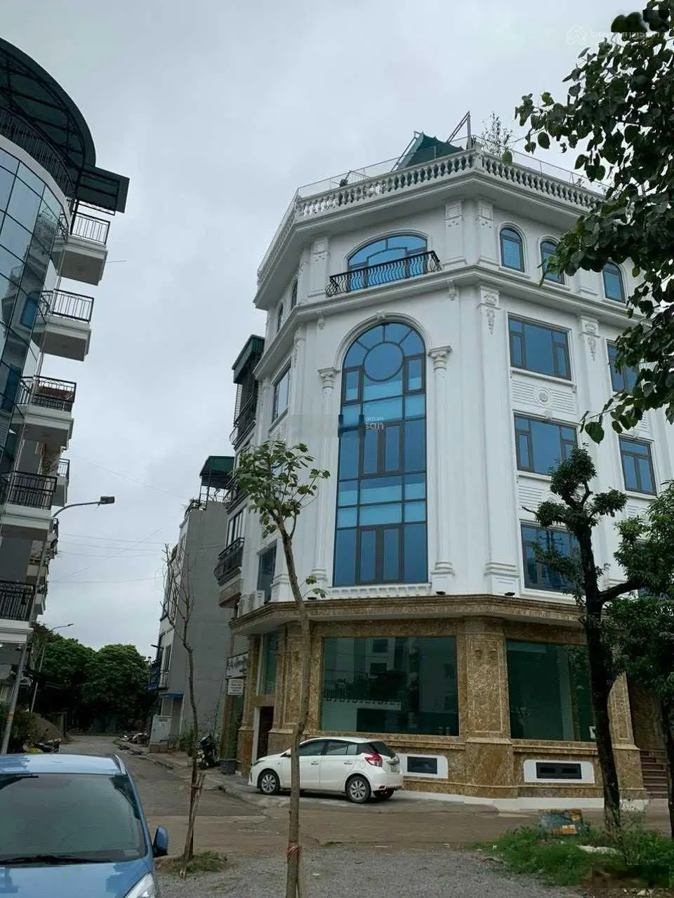Chính chủ cần bán lô góc 298m2 MT 33m siêu đẹp siêu vip vài bước chân ra đường QL 32 giá tốt nhất