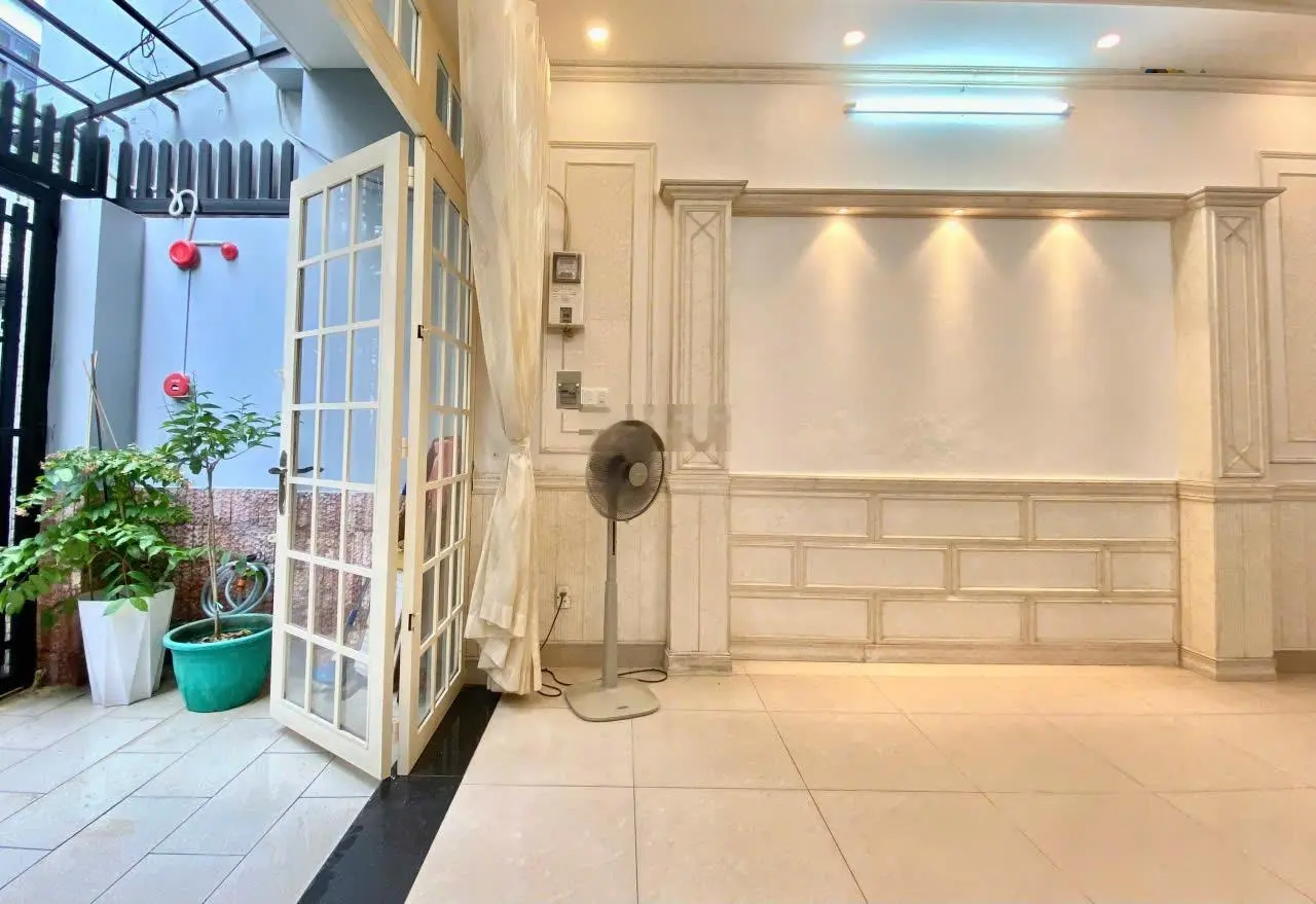 Siêu Phẩm Khu Víp Vườn Hoa P. 2 Phú Nhuận - 4tầng 62m2 (DT 4.2x16m) HXH 7 Chỗ Vào Nhà. 13 tỷ