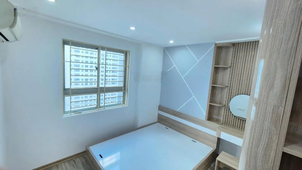 Bán nhanh căn 76m2 - 3 ngủ &2 VS HH4A Linh Đàm Hoàng Mai. LH: 0966 455 *** em Thuỷ