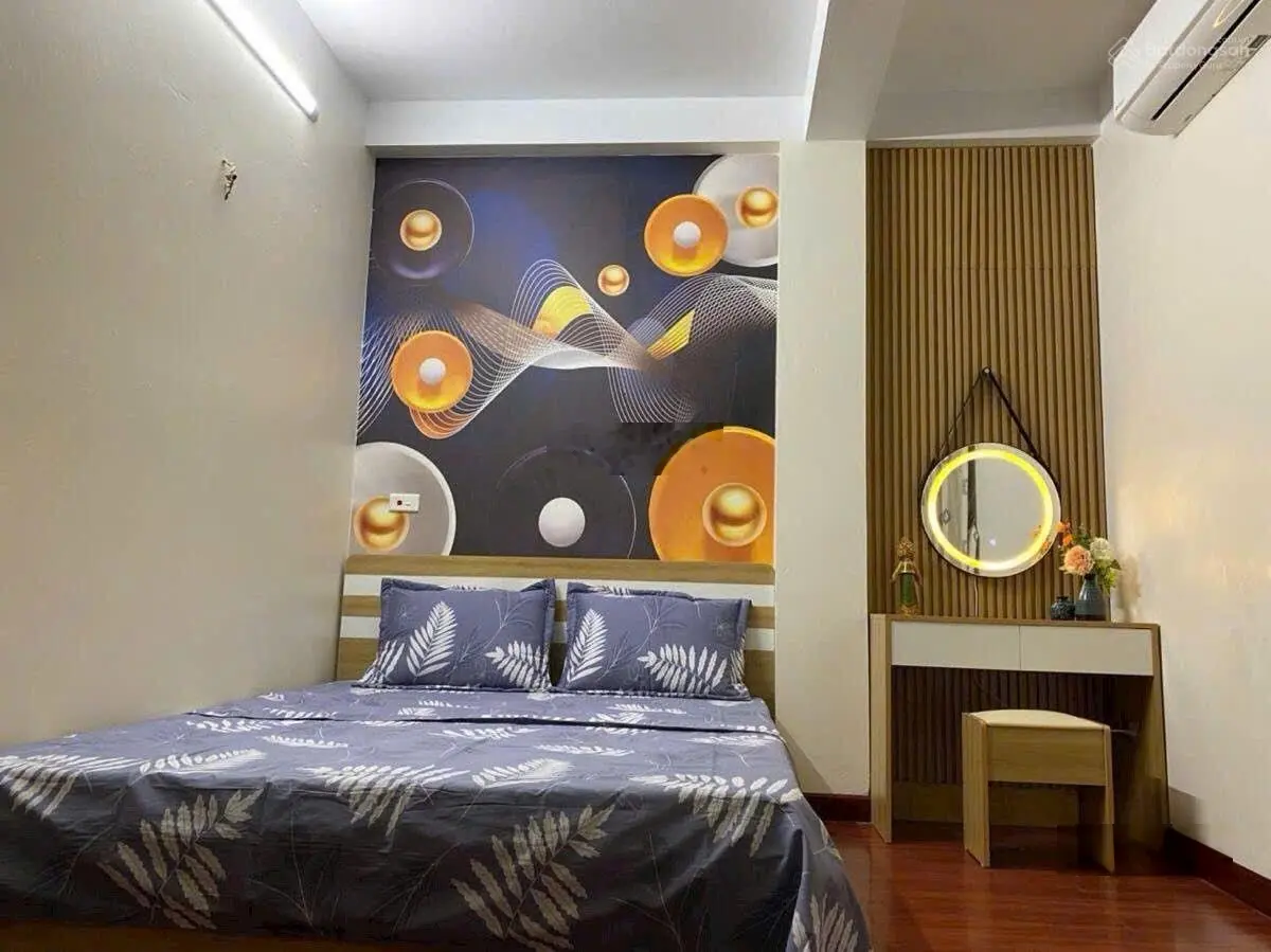 Hot hot- nhà mỹ đình thoáng đẹp - kiên cố, lên tầng thoải mái 55m2-4t- ra ô tô 20m chỉ 8,8 tỷ