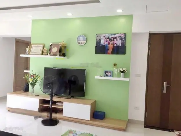 (Cực Hiếm) Căn hộ Đẹp 2PN 85m2 có slot ô tô, BC Đông Nam lô góc -4,85 tỷ bao phí -Tin Thật Không Ảo