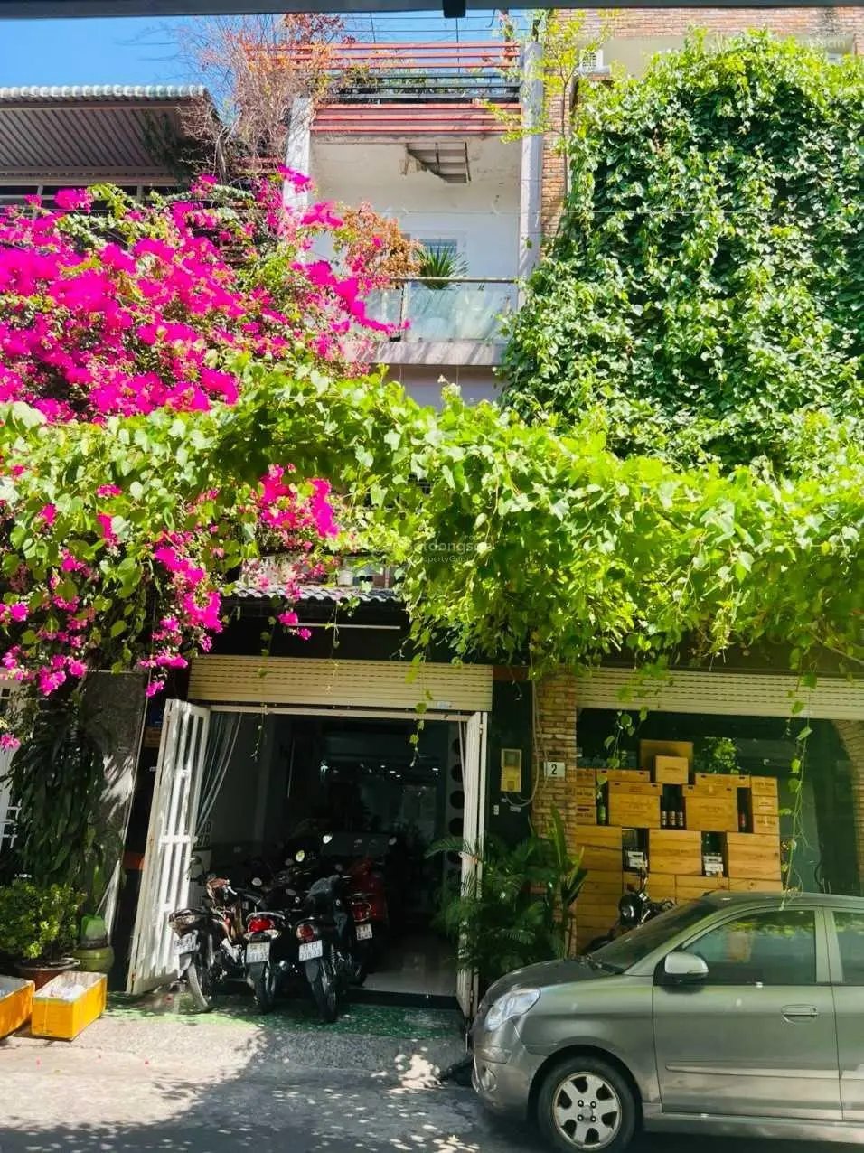 Bán nhà 3 lầu - MT Nguyễn Trường Tộ, 4mx20m, giá thương lượng mạnh, P. Tân Thành, Q. Tân Phú