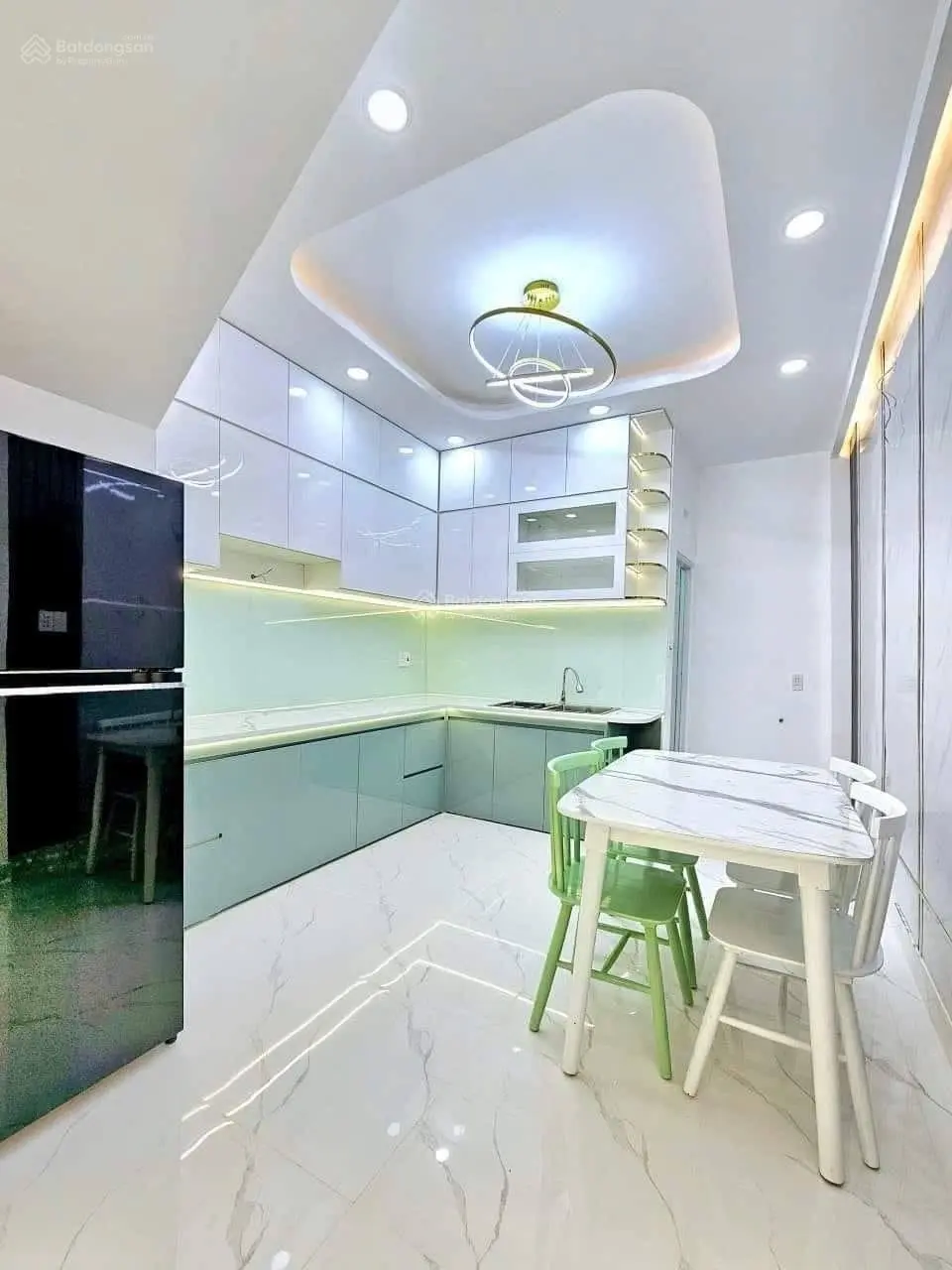 CHÚ 7 CẦN TIỀN BÁN NHÀ HXH 5m . Bông Sao - Phường 5 - Quận 8 . DT : 65m2/1ty2 . CÓ SỔ HỒNG .Nhà 1/