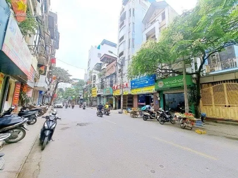 Mặt phố Nguyễn Ngọc Nại 110m x 4T vỉa hè rộng, vị trí kinh doanh sầm uất, giá tốt nhất khu vực.