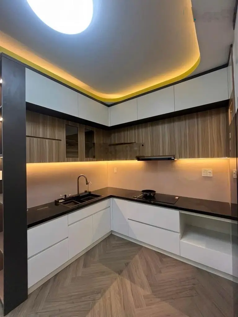 Nhà ngang 6m, hẻm thông thoáng nguyễn thượng hiền, phú nhuận. nội thất xịn