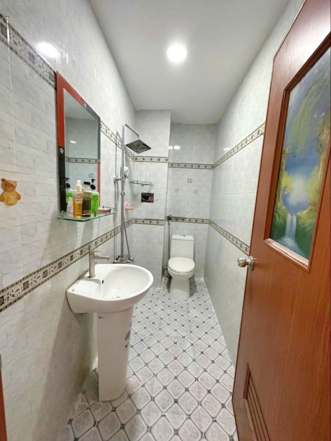 Hot, siu phẩm tân kỳ tân quý, sát aeon, 48m2, 4t mới 100%, hẻm xe hơi, chỉ nhỉnh 5 tỷ.
