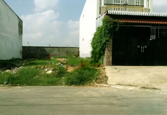 CẦN BÁN ĐẤT Đ. NGUYỄN TRUNG TRỰC. SHR. GẦN CHỢ THUẬN ĐẠO. TT Bến Lức