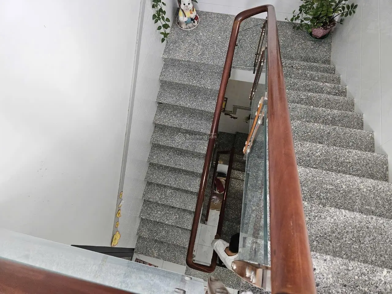 Bán nhà sổ thổ cư hoàn công 5x22(125m2)cách đường Nguyễn ái quốc 50m đường 4m giá 4tỷ lh 0794290131
