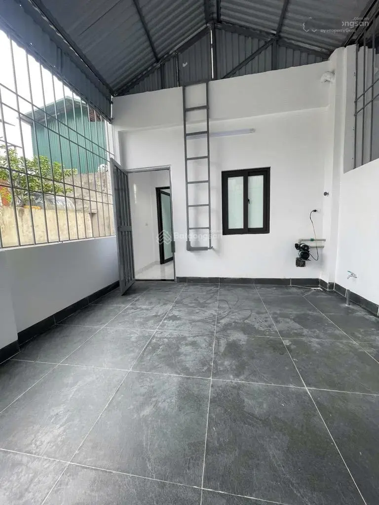 Nhà đẹp lung linh ngõ 282 Kim Giang - sát trường Đại Kim - ô tô đỗ 4 phòng ngủ - 36m2 x 5T x MT 4m