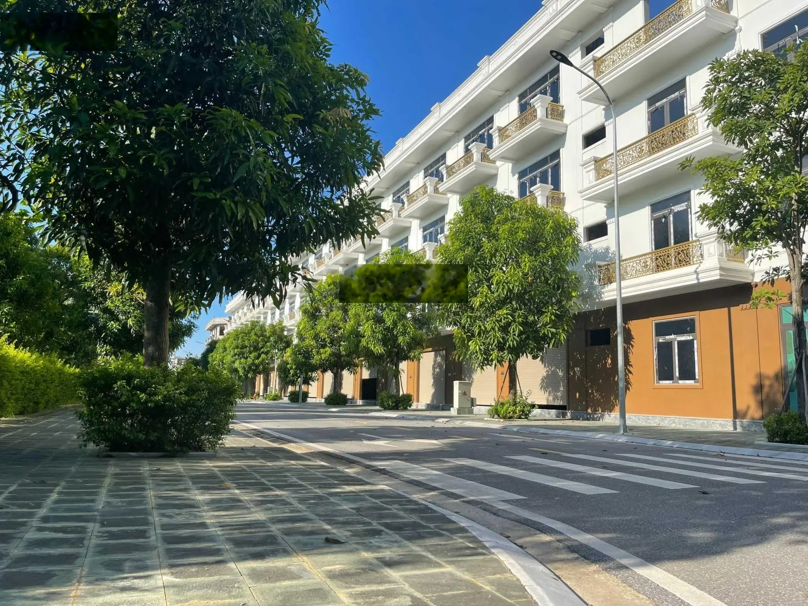 Nhà liền kề 4 tầng view công viên TP. Thanh Hóa giá chỉ 3,1 tỷ 0919 959 ***