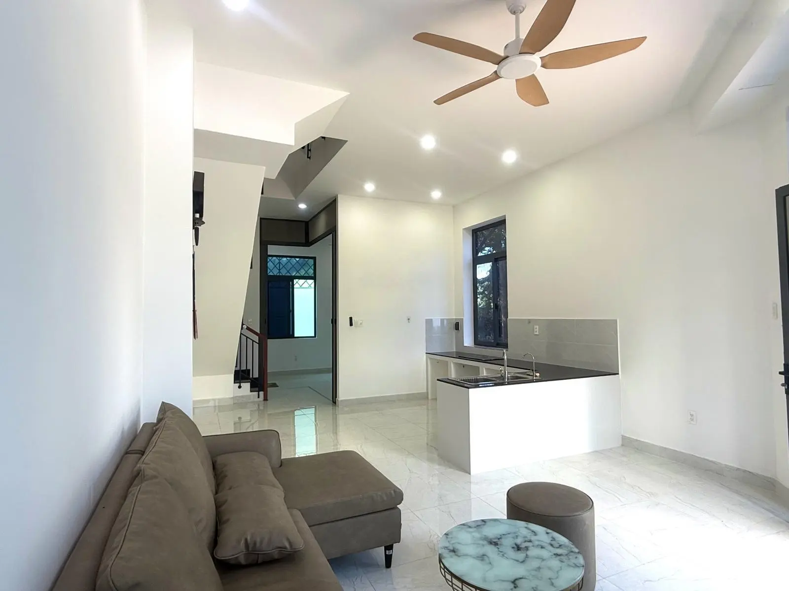 Căn góc 2 mặt tiền 4,58 tỷ rẻ - vị trí đẹp nhất khu Thắng Lợi Central Hill