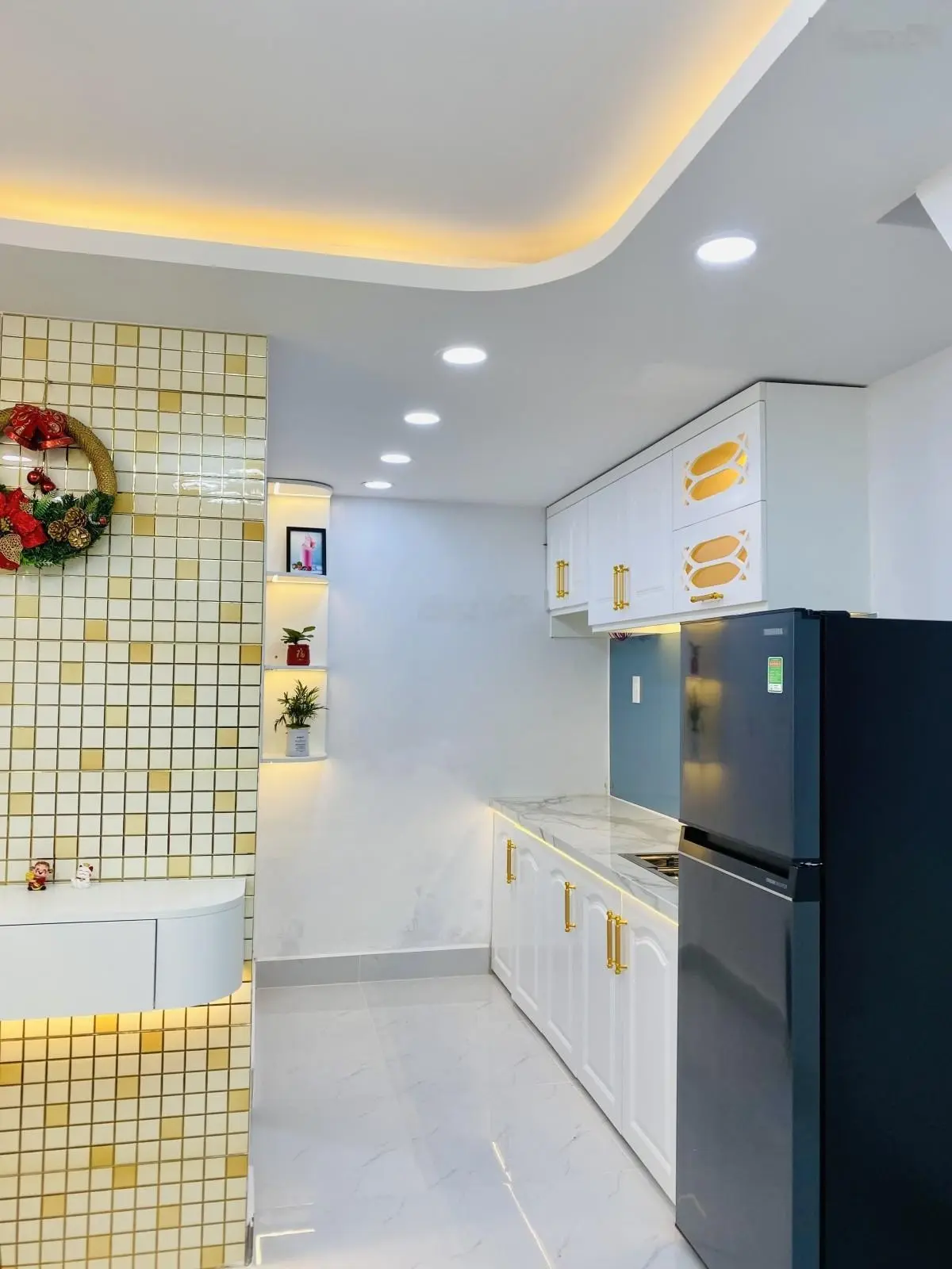 Bán nhà riêng 30m2, 1,999 tỷ ở Nguyễn Bình, Nhà Bè, HCM