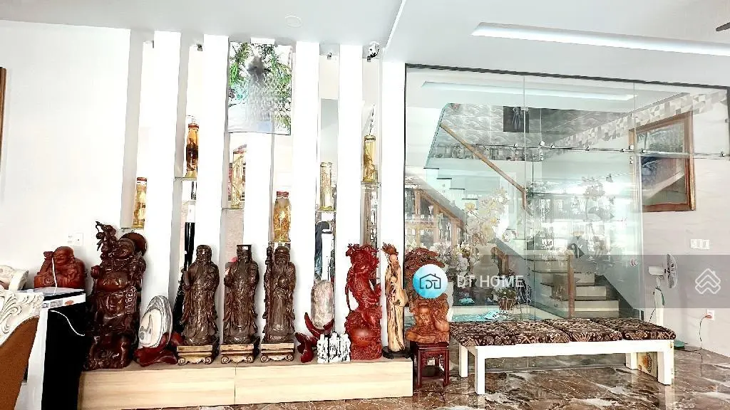 Biệt thự Thảo Điền, 380m2, có hồ bơi sân vườn, chỉ 100tỷ