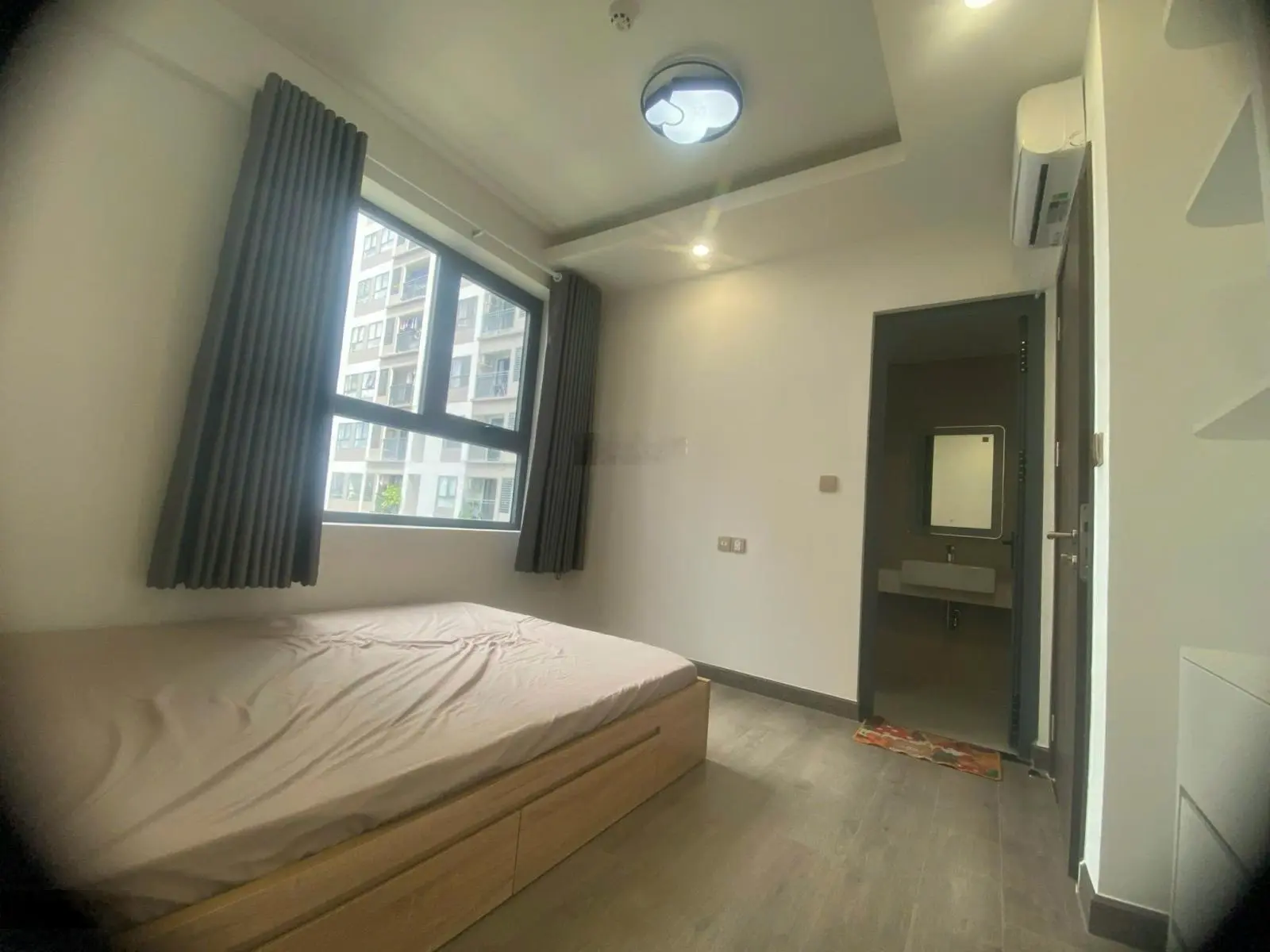 BÁN NHAN CH Q7 BOULEVARD 1PN1WC NT CAO CẤP GIÁ 1,9 TỶ. GIÁ TỐT NHẤT THỊ TRƯỜNG. LH: 0902 651 ***