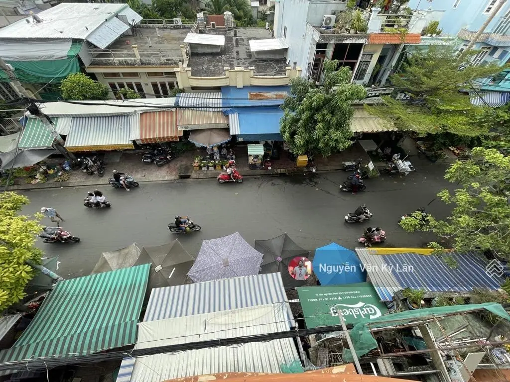 MT Chợ Bông Sao Quận 8 Ngang 5,2m Nở Hậu 13m Dài 23m 4Tầng 6Pn Khu Buôn Bán Sầm Uất Chỉ 15 Tỷ99