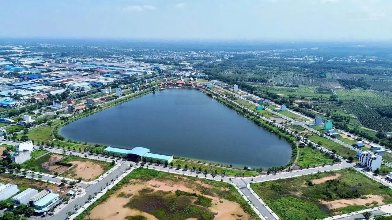 Chính chủ gửi bán nền đất 80m2 giá tốt, sổ hồng riêng chính chủ, minh bạch