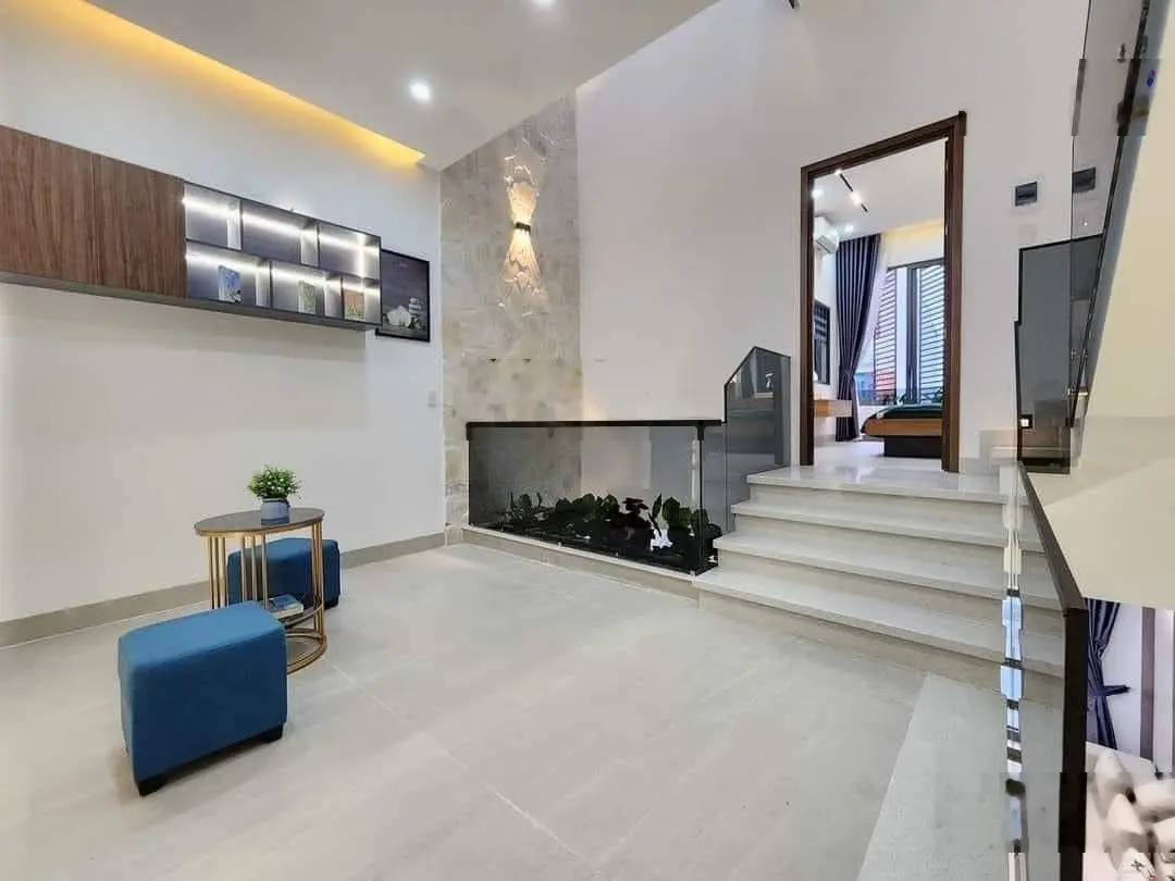 Tôi cần bán nhà Bùi Văn Thêm, Phường 9, Quận Phú Nhuận - Giá:4tỷ25/65,5m2 (4,2x15,6m) pháp lý chuẩn