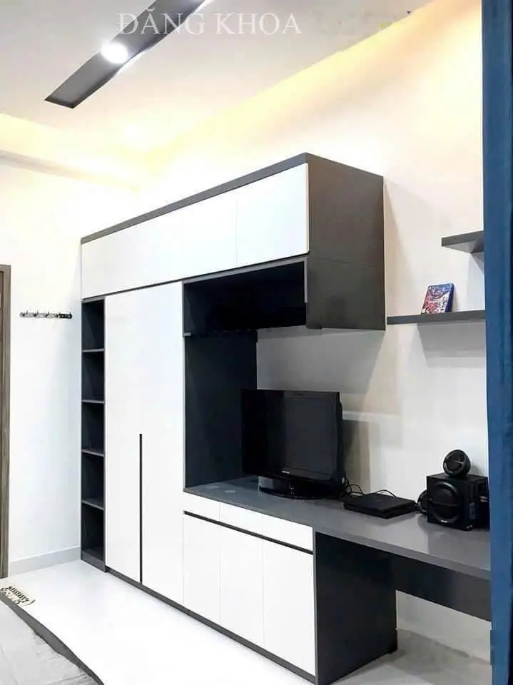 Nhà sát tô ngọc vân- full nội thất- dt sàn 133m2 - khu dân trí cao giá chỉ 5,8 tỷ tlcc