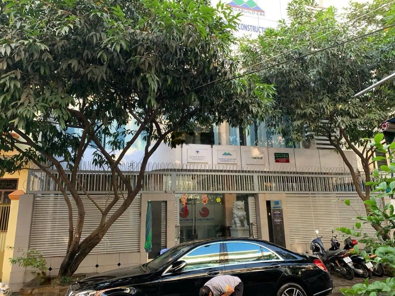 Hàng VIP Nhà Mặt Tiền Đồng Nai P2 Q.Tân Bình, DT:13x19m, 4 Tầng, HĐT: 120tr, Giá:60Tỷ