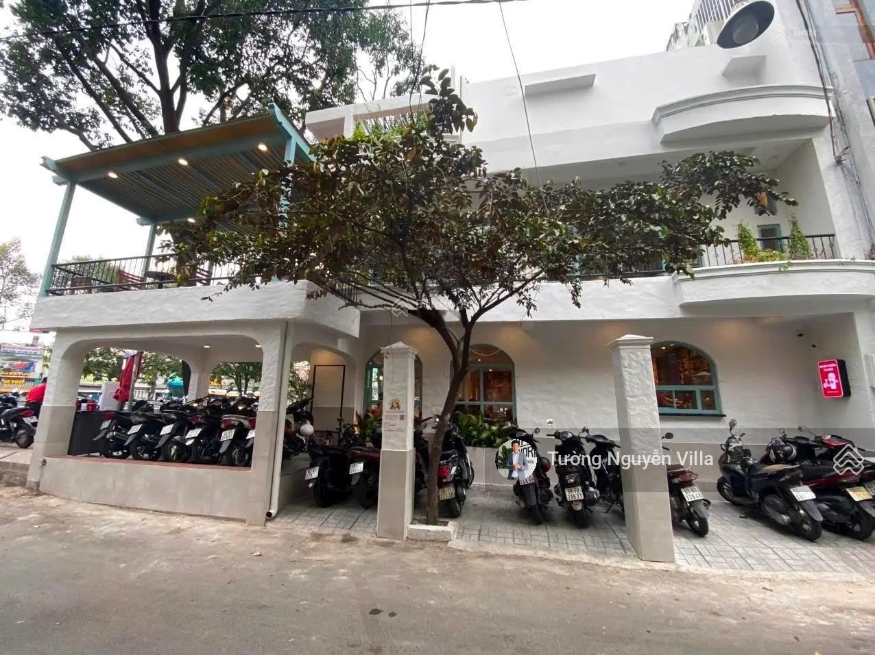Bán Biệt Thự có 3 mặt tiền View sông 964 Trường Sa, Phường 13, Quận 3|Tường Villa 0934 161816