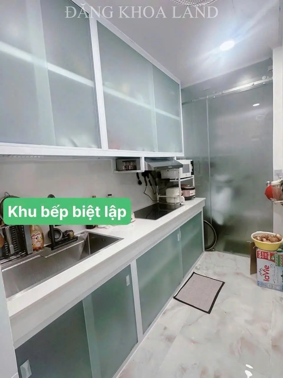 Nhà đẹp full nội thất gần Vincom Thủ Đức giá chỉ 3tỷ6