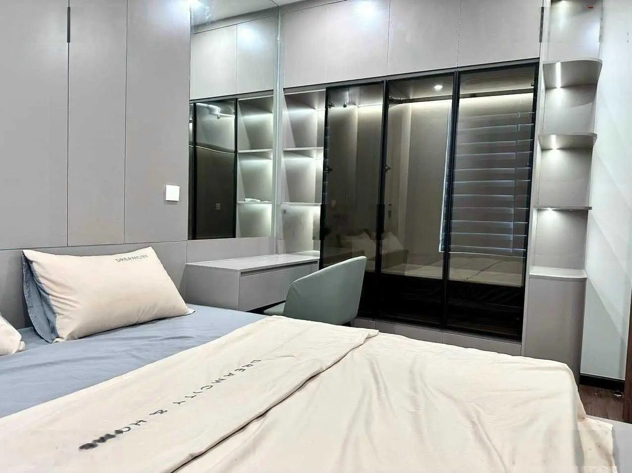Chính chủ bán căn 2PN DT79m2 chung cư Hà Đô Parkside, GIá 6.2 tỷ bao phí, LH: 0932 392 ***