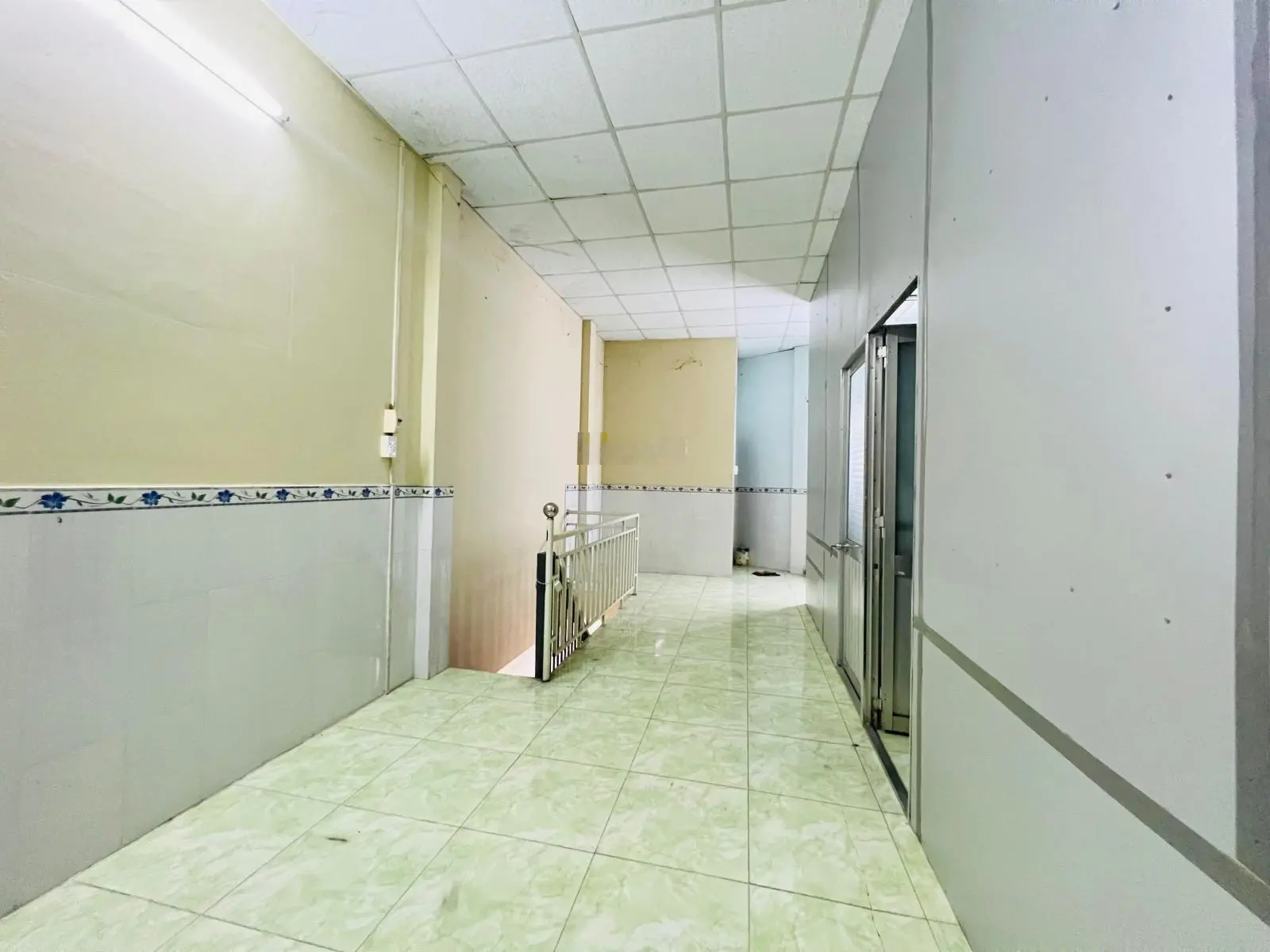 Bán nhà mặt tiền đường Lê Văn Lương, Nhà Bè, DT: 6 x 30m gần chợ 8 tỷ LH: 0906 622 ***