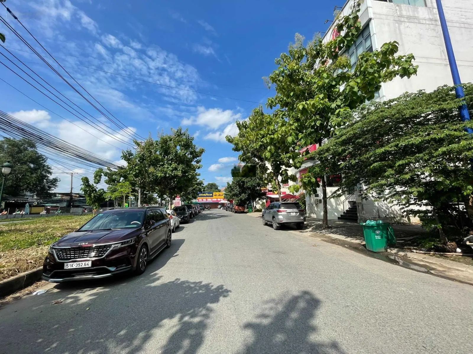 Chính chủ bán nhà 1 hầm 4 lầu mặt tiền đường Lương Định Của, P.An Phú, quận 2, DTS: 266m2 giá 45 tỷ