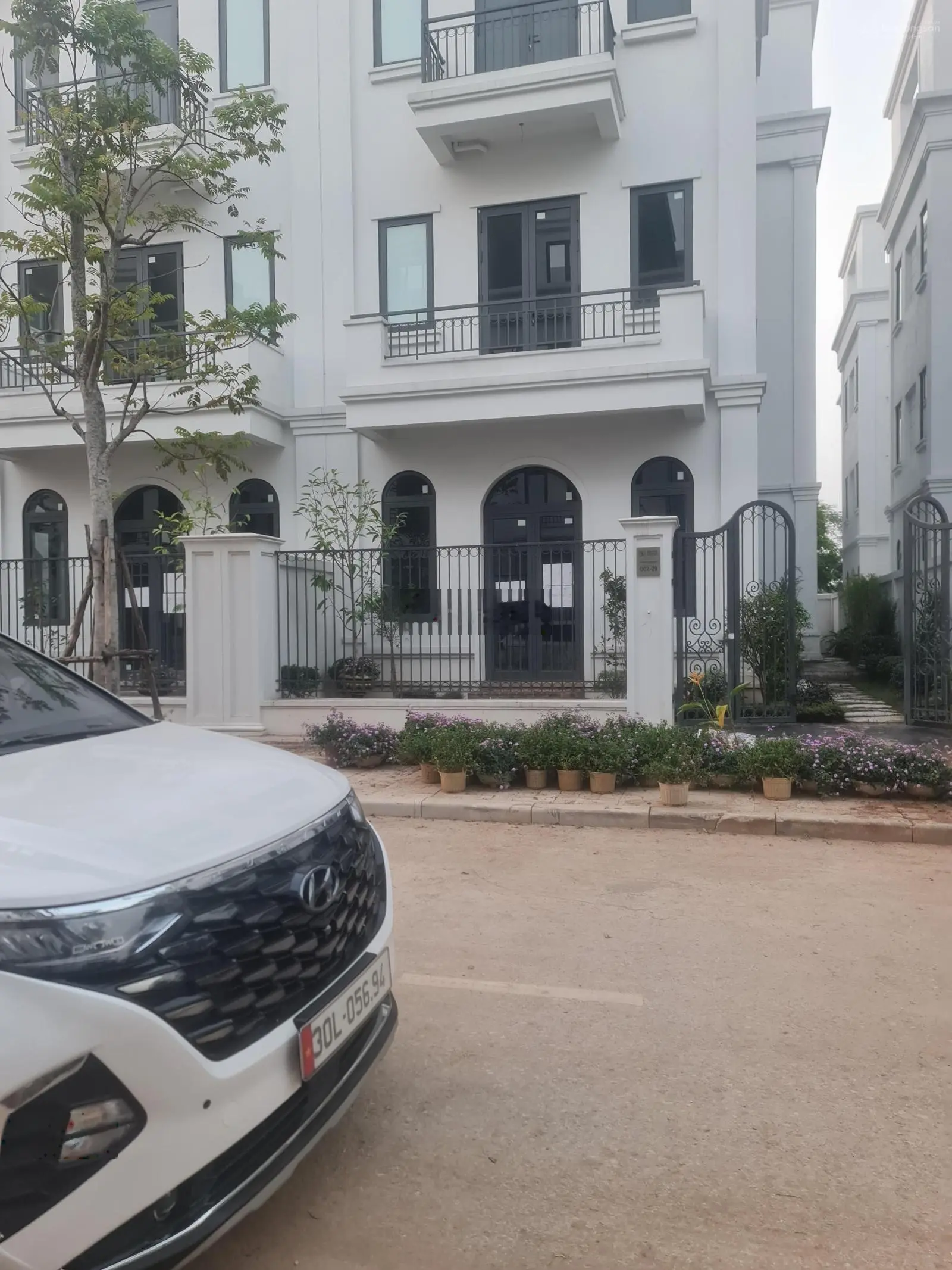 Bán biệt thự q04 solasta mansion - tập đoàn nam cường - giá 28,3 tỷ