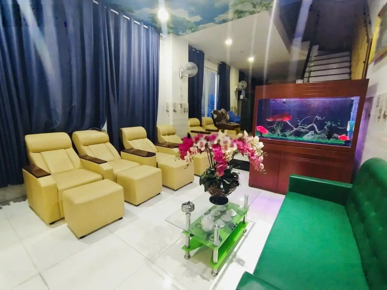 Đầu tư Chốt Gấp mặt tiền khu VIP họ Lê 220m2 5 Tầng BTCT thang máy chỉ 50tr/m2 giá KV là 100tr/m2