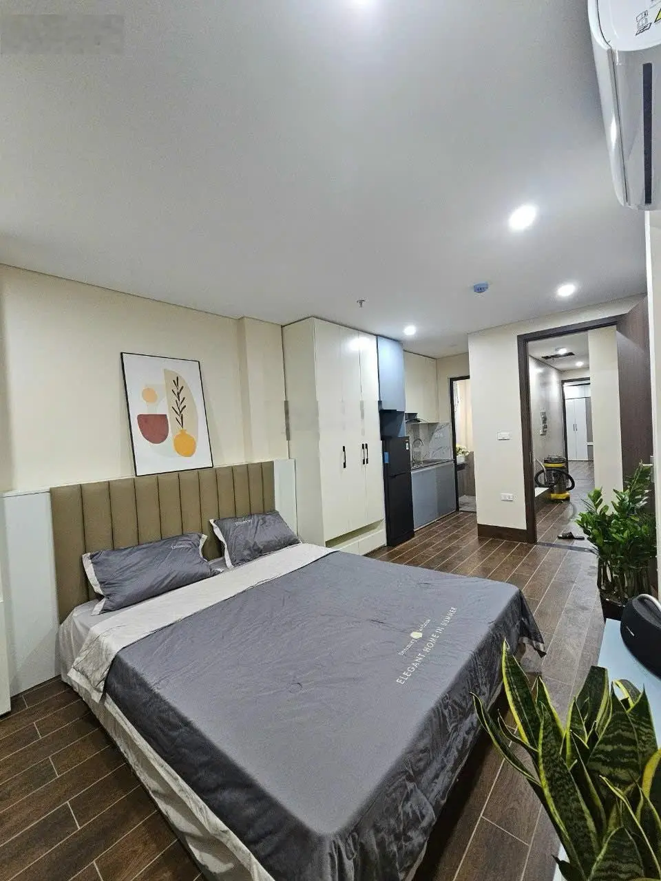 Ngõ ô tô, cách MP 100m. Bán chung cư mini giá 17,2 tỷ Đường Trần Phú, Văn Quán 70m2x7t - 13 căn hộ