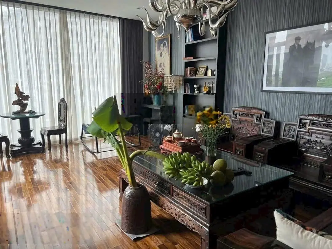 Chính chủ bán nhà đẹp ngõ 61 phố giang văn minh - gần phố - cách 10 m ô tô tránh -6 ngủ- nhà dân