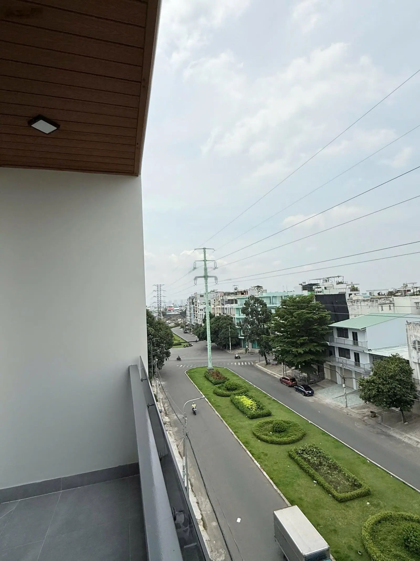 Mặt tiền đường Song Hành P10 Q6